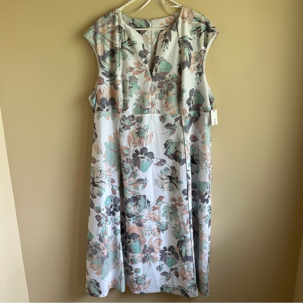 NWT Calvin Klein Women's Floral Dress Plus 22W V Neck Lined Zipper Stretch